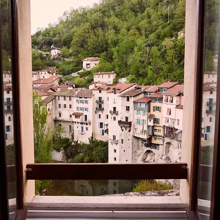 Vue Exceptionnelle Aux Portes Du Vercors Pont-en-Royans Exterior foto