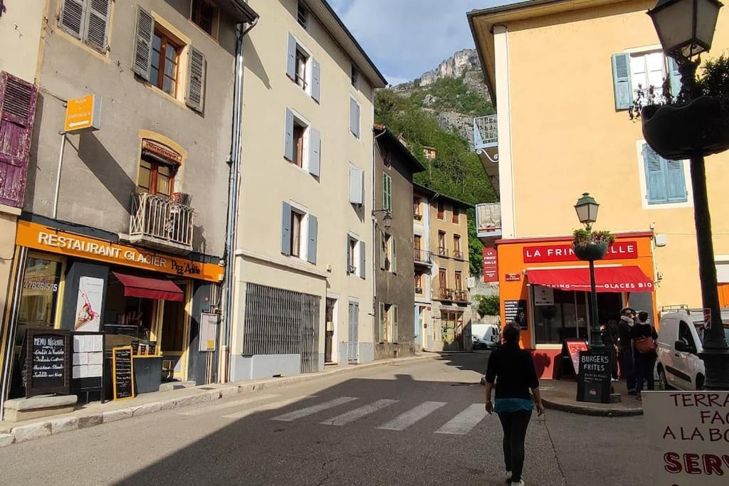 Vue Exceptionnelle Aux Portes Du Vercors